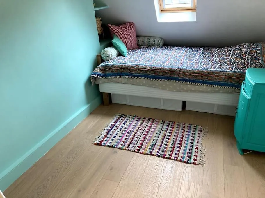 Appartement Cosy Dans Le 9E Paris 0*,  France